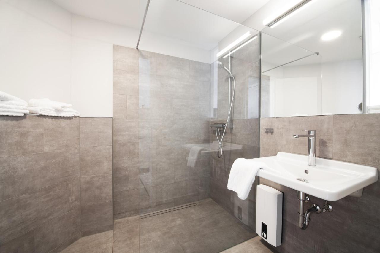 Bades Huk Marina Hotel Hohen Wieschendorf ภายนอก รูปภาพ